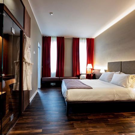 Hotel 10 Keys Milano Zewnętrze zdjęcie